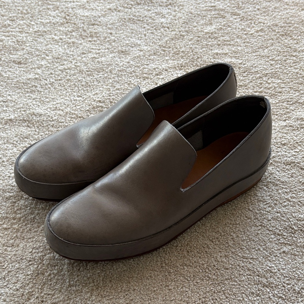 FEIT Women's Gray Leather Loafers - Picture 3 of 5